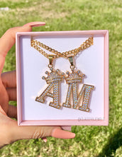 Load image into Gallery viewer, ROYALTY INITIAL PENDANT