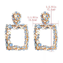 Load image into Gallery viewer, CAMILLA DELUXE
