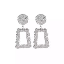 Load image into Gallery viewer, GIRL&#39;S NIGHT OUT
